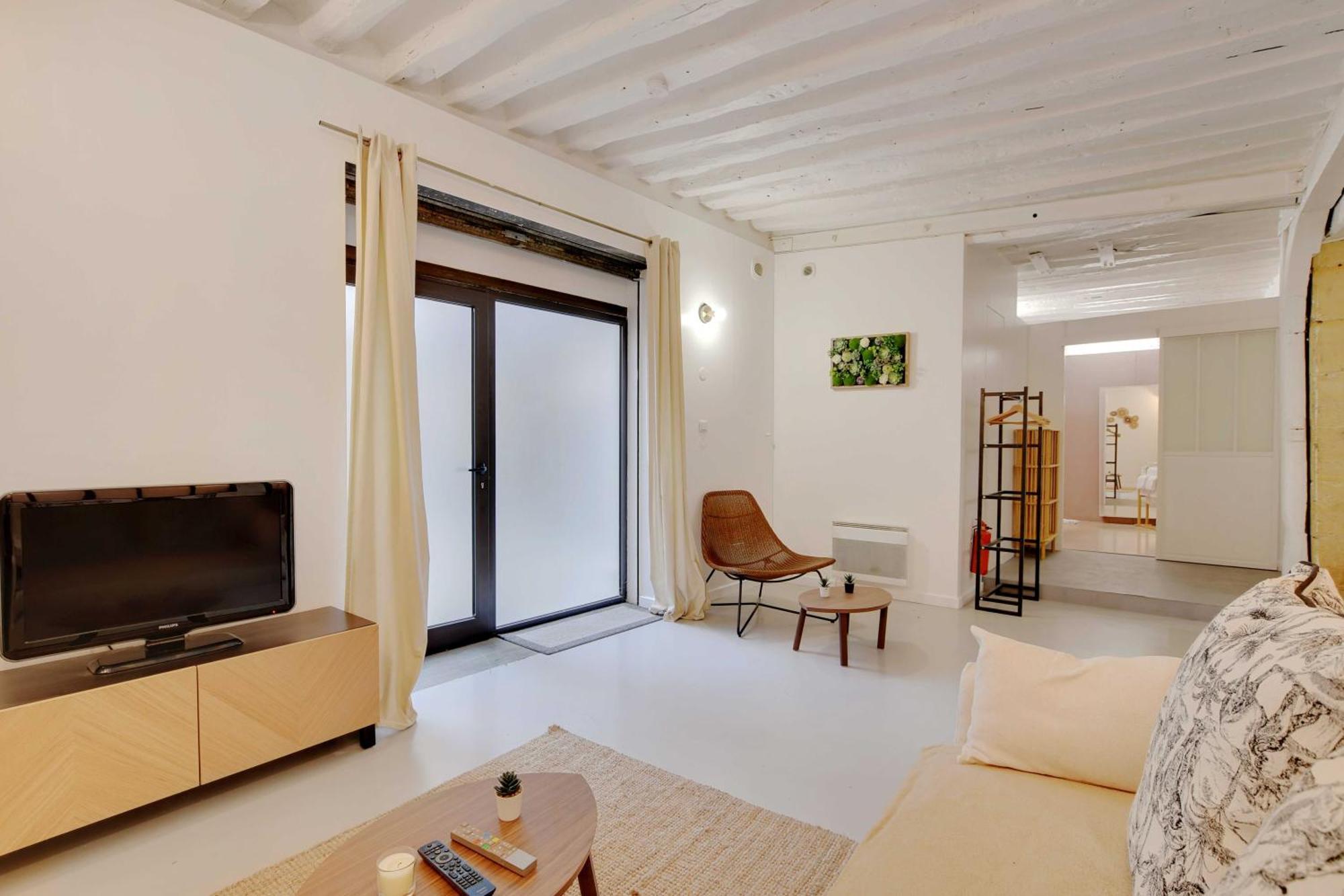 Apartment Magnificent -2br-4p- Le Marais *